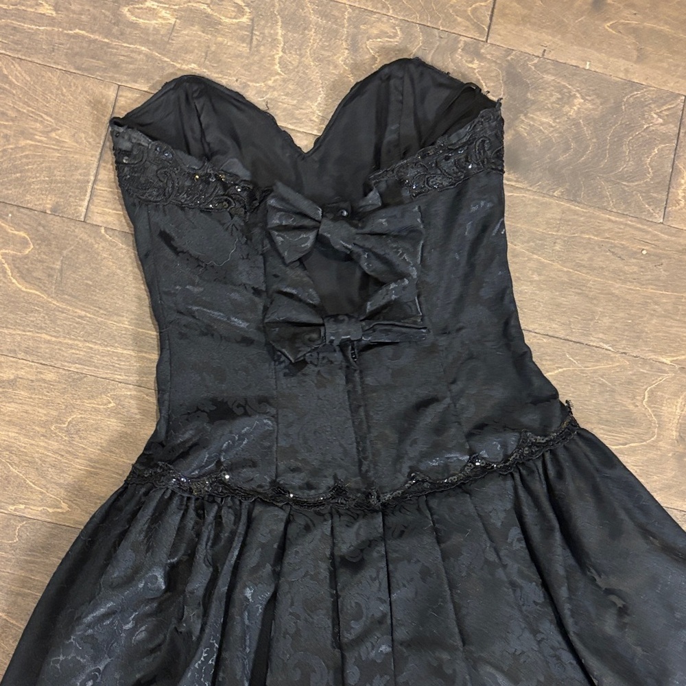 Scott McClintock Black Strapless Dress with Floral Design - Picture 7 of 11